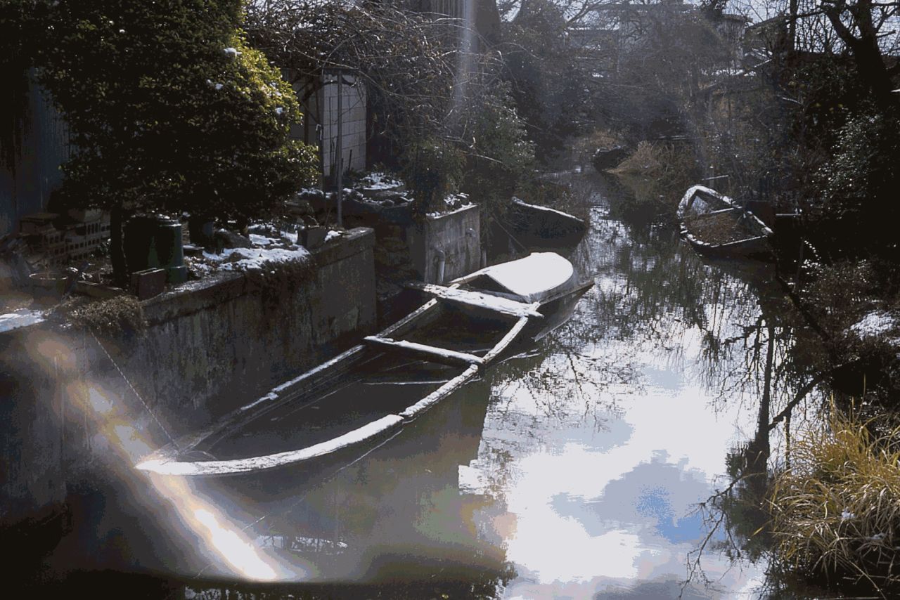 堀のある風景