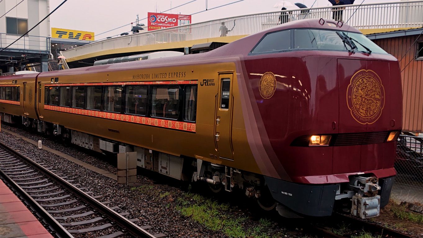 8823海底人さんの作品、題は「赤の「まほろば」」0711